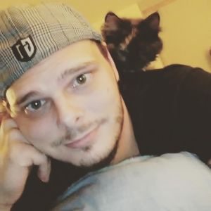 Meet your Posher, Freddie